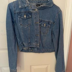 BRAND NEW BOOHOO JEAN JACKET